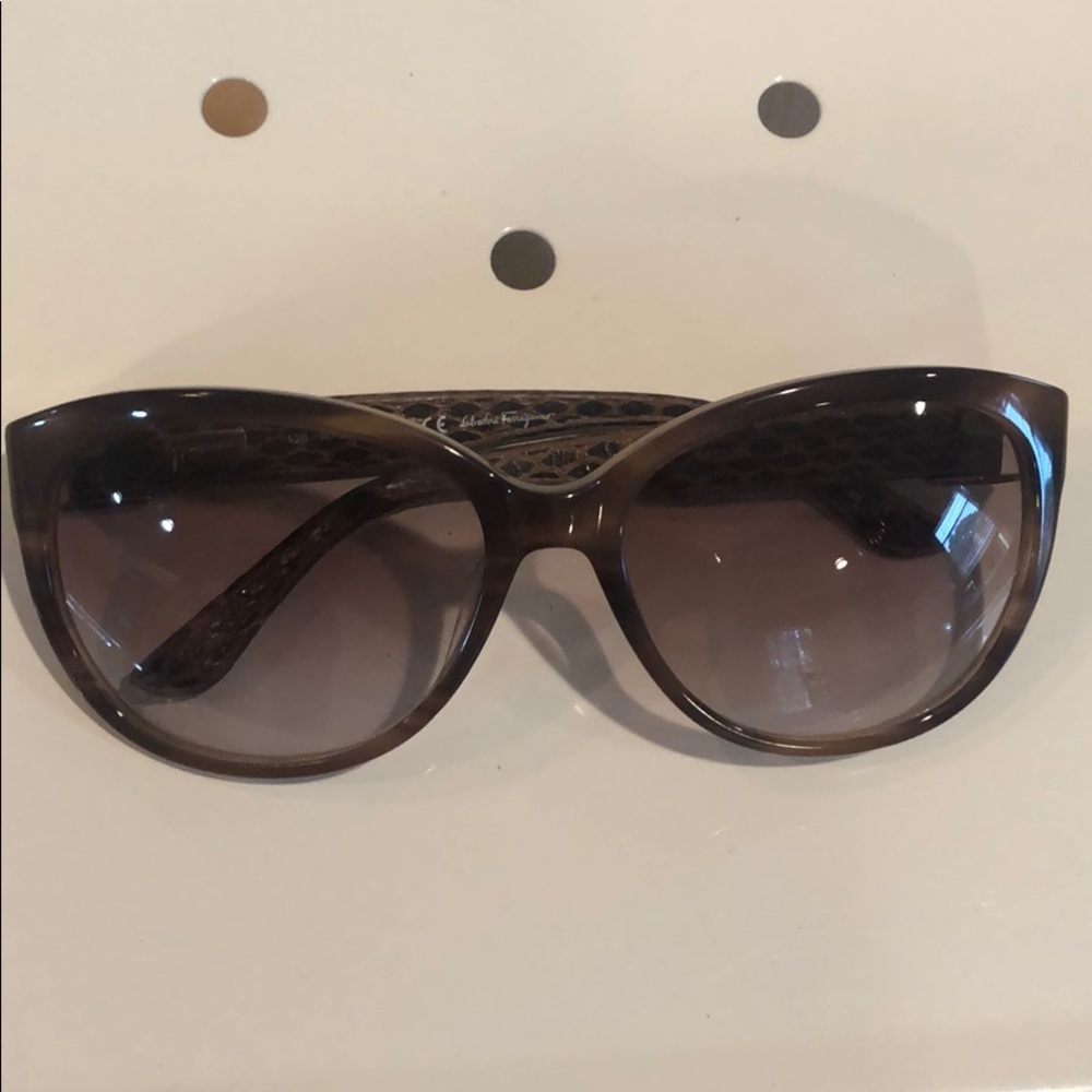 Gently worn Ferragamo sunglasses
